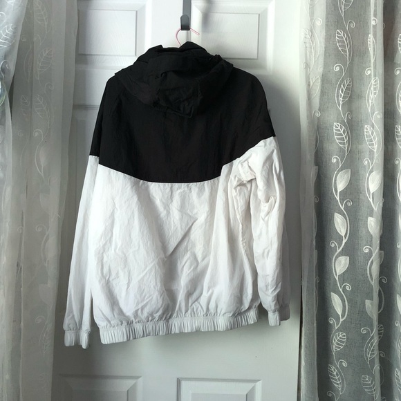 Nike Heritage Windrunner 1/2 Zip activewear men size S hoodie jacket pockets - Picture 9 of 11